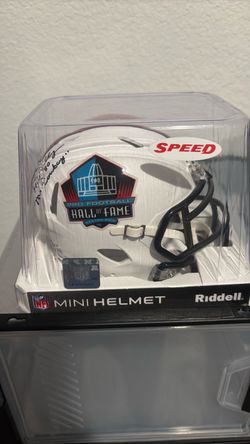 Bob Lilly signed HOF helmet