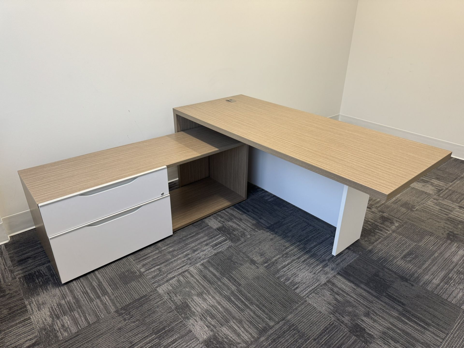 Office Furniture 