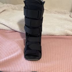 Bregg Orthopedic Boot Used for Ankle