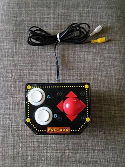 Pac-Man Plug & Play