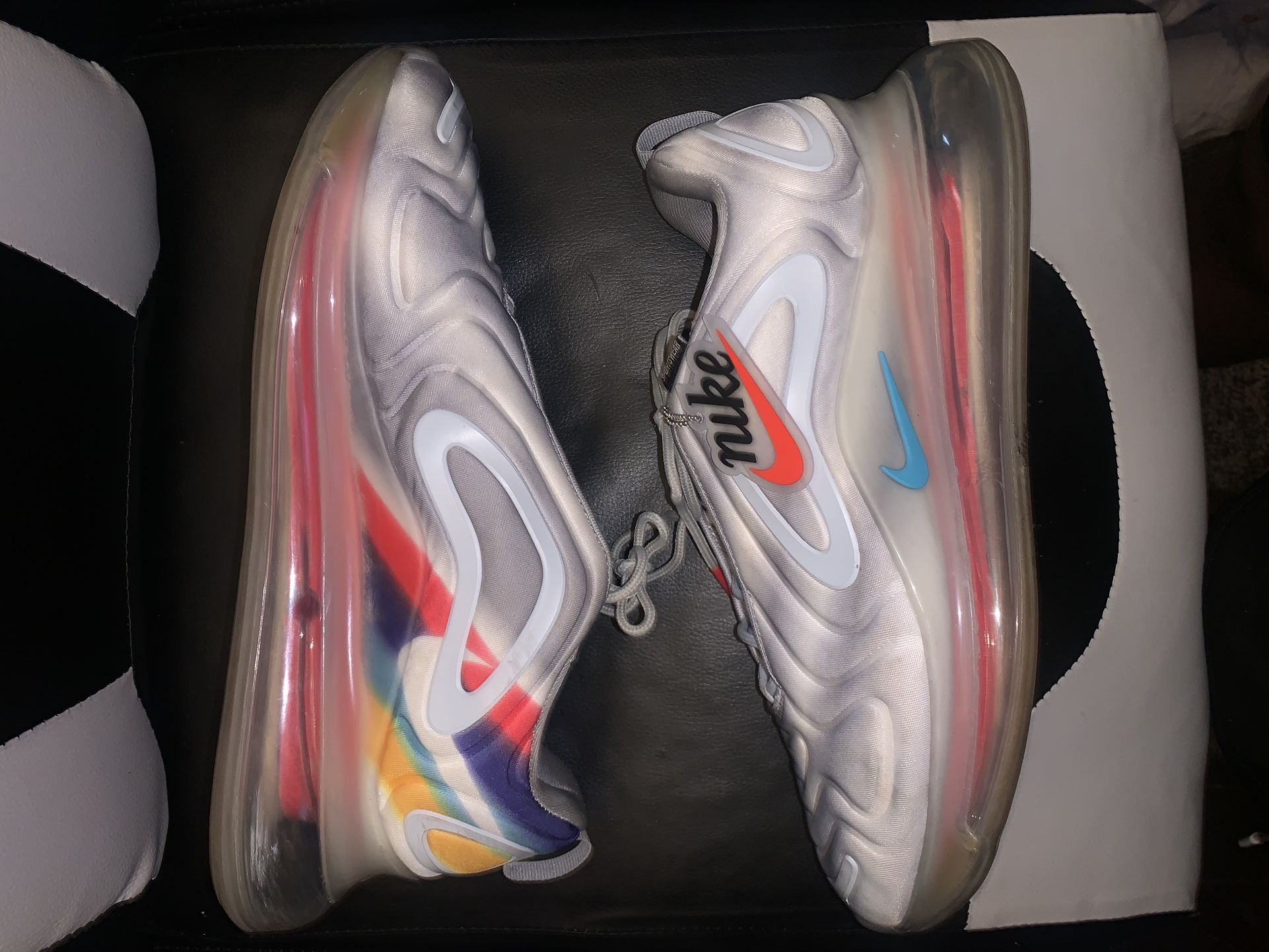 Nike Air Max 720 trainers