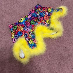New xl neon happy face mini skirt festival rave EDC y2k outfit smiley feather yellow Day Trip