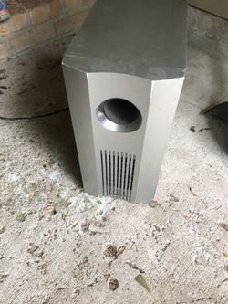 Home audio speaker