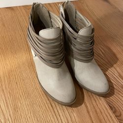 Size 9 Bootie
