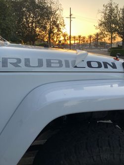 Jeep Rubicon Hood Sticker
