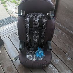 new and gently used car seats