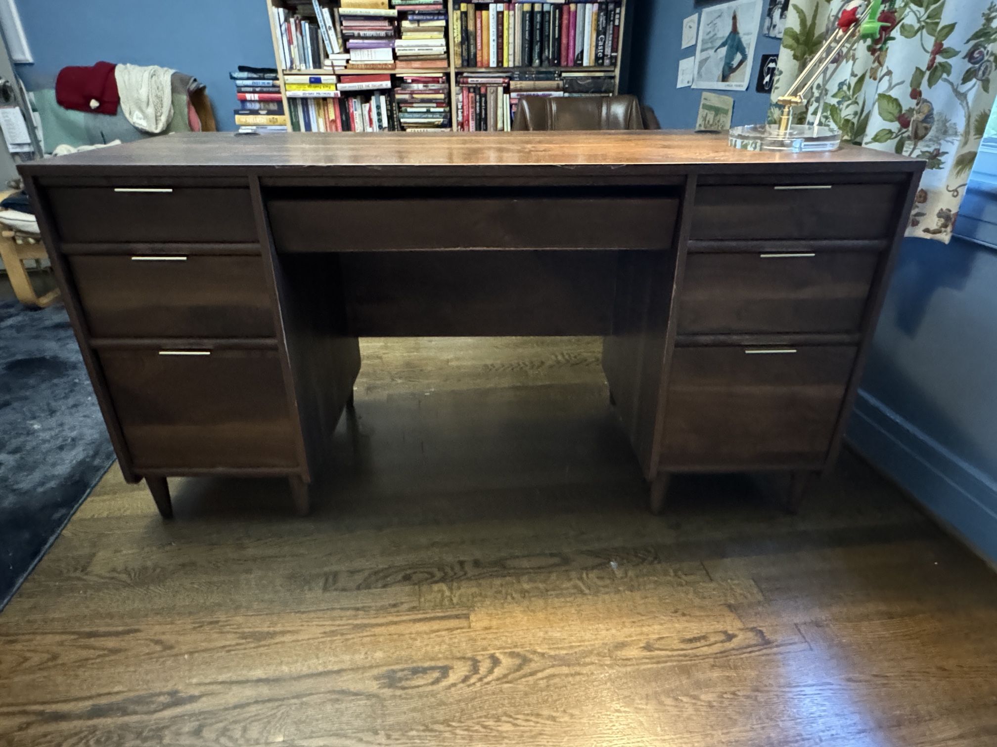 Large Executive Desk—HEAVY