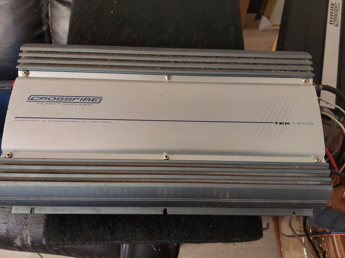 Old School Crossfire TEK1802 2/1 Channel Sub Amp