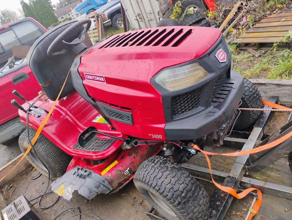Craftsman Riding Mower with Trailer