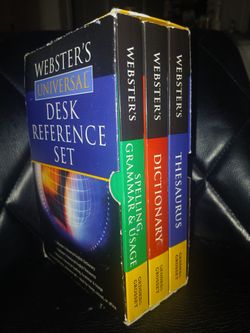 Webster's Universal Desk Reference Set Dictionary Thesaurus Spell & Gram curtain
Like New $10 Pick up Mckinney