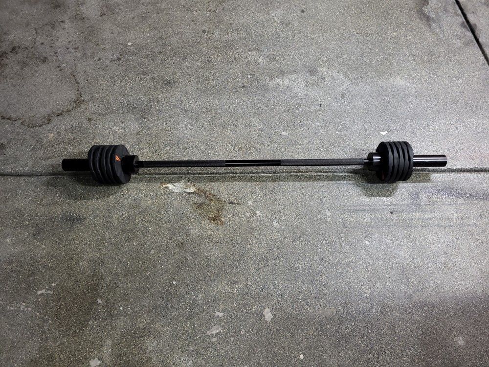 BOOTYBUILDER BAR AND WEIGHTS