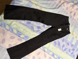 Women EXPRESS black crop flare jean