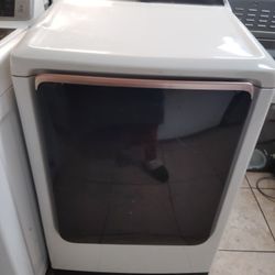 SAMSUNG WASHER AND GAS DRYER EVERYTHING GOOD.