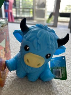 Squeezy Highland Cow Squishy Toy – Cute Cow, Multiple Colors