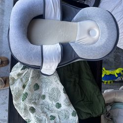 DreamNest Baby Bed (for reflux baby)