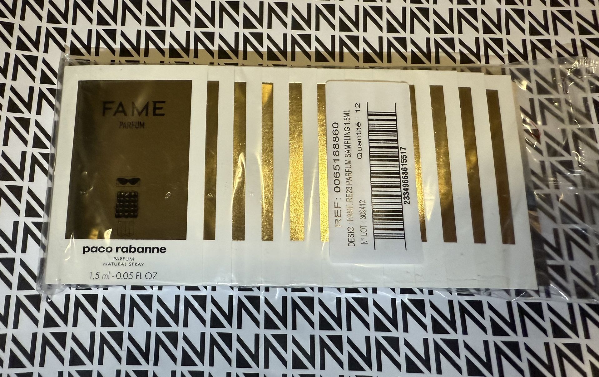 Paco Rabanne Fame Parfum 12x1.5ml Sample Sleeve