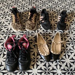 Girl Size 2Y Shoes Bundle