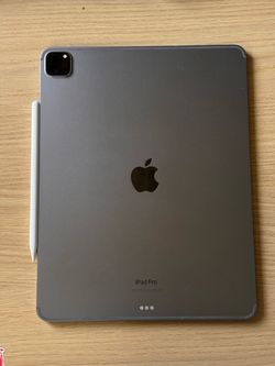 Apple Ipad pro 12.9 inch (6th generation) 128GB in Space Gray
