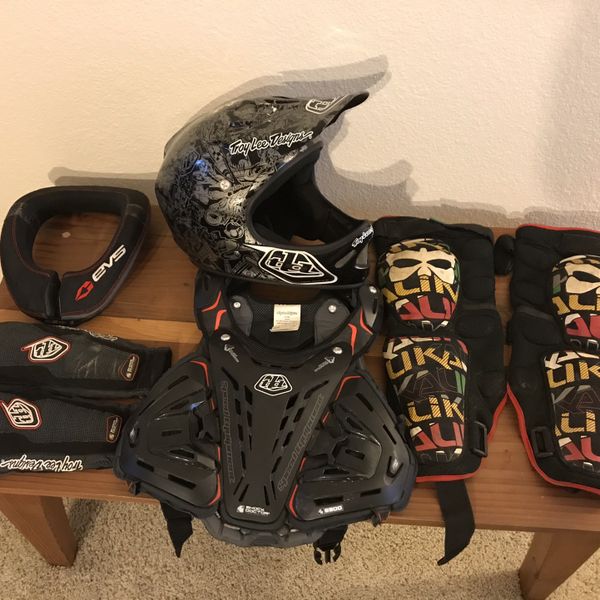 Downhill Mountain Bike Protective Gear for Sale in Folsom, CA OfferUp