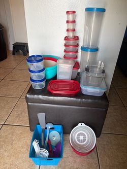 Large Lot of Plastic Food Storage Containers and Kitchen Tools