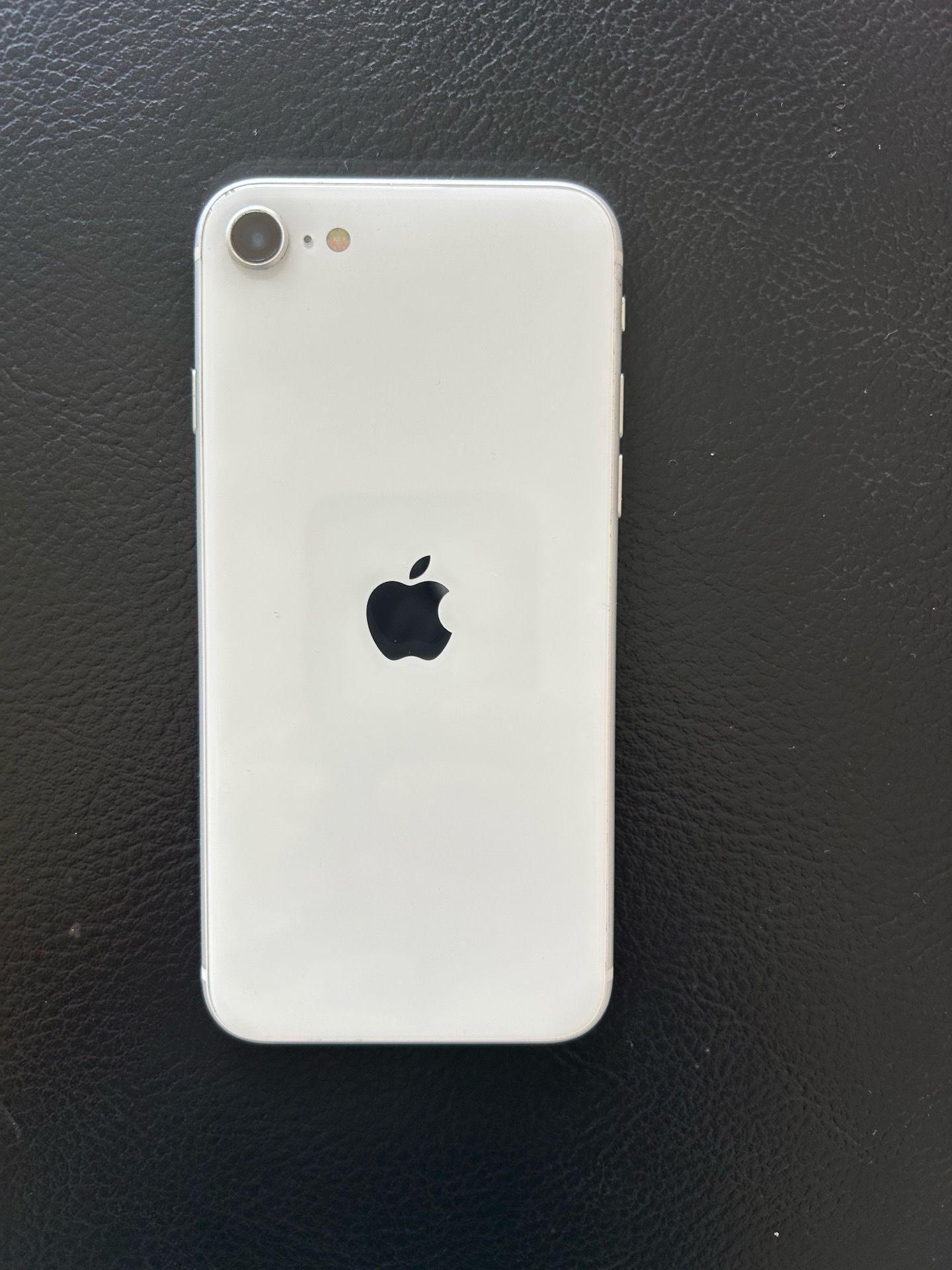 iPhone SE 2nd Gen.
