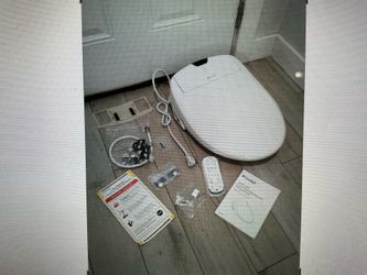 Brondell swash luxury bidet toilet seat round new