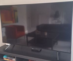 Samsung 65" 4K Smart TV – Model UN65RU7100FXZA