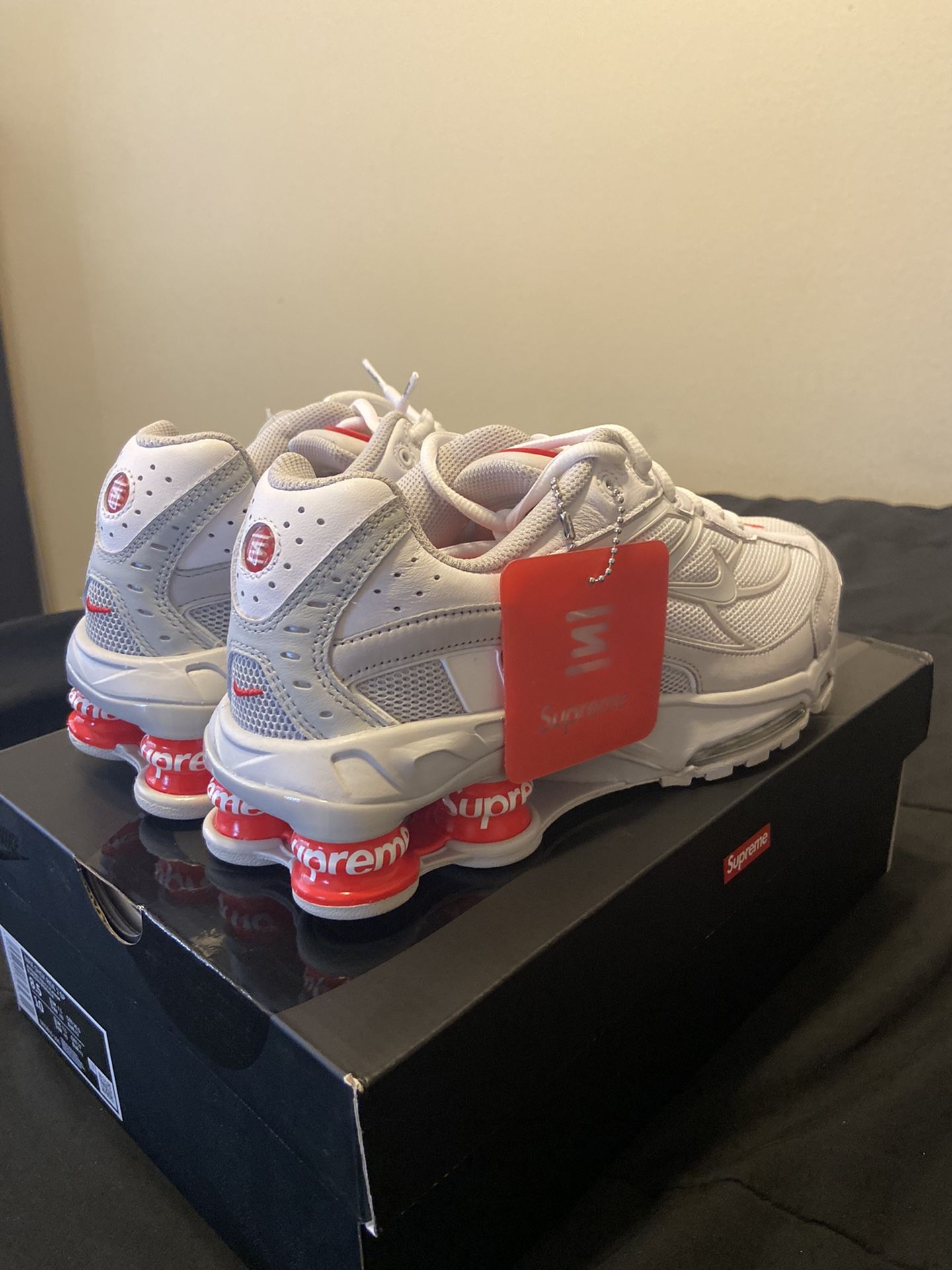 NIKE SUPREME SHOX RIDE 2