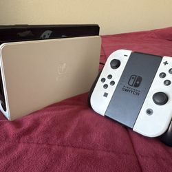 Nintendo Switch OLED + Travel Case + MicroSD Card