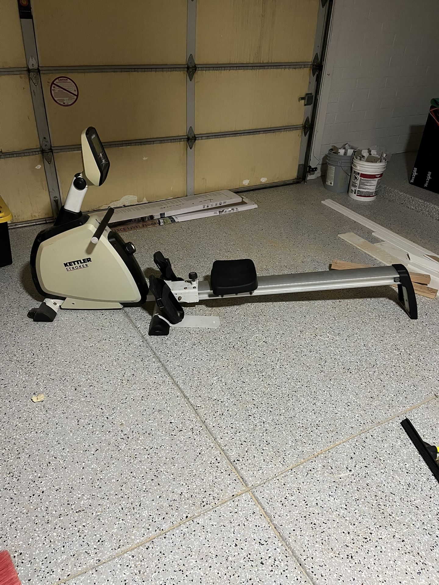 Rowing Exercise Machine