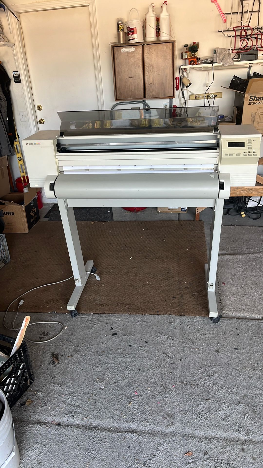 36 Inch Printer/Plotter. Hewlett-Packard Design Jet 650c