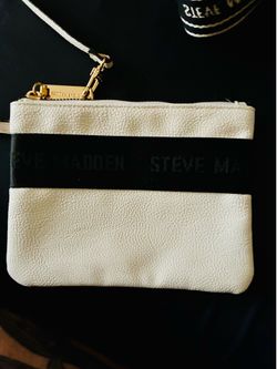 Steve Madden clutch wristlet