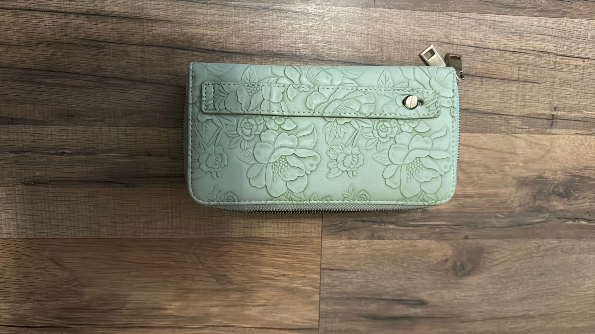 Clutch RFID Blocking Wristlet Leather Purse Large Capacity Credit Card Holder with Grip Hand Strap