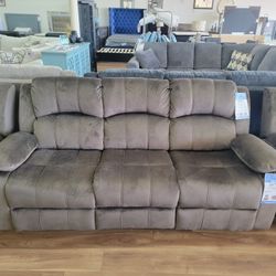 New Brown Reclining Sofa 