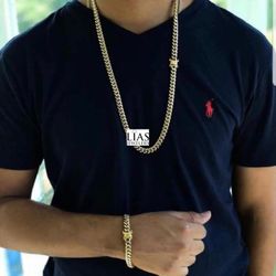 New 18 K Yellow Gold Cuban Link Chain And Bracelet 