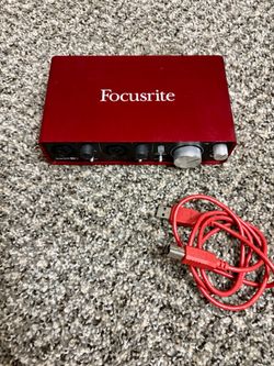 Focusrite Scarlett 2i2 USB Audio