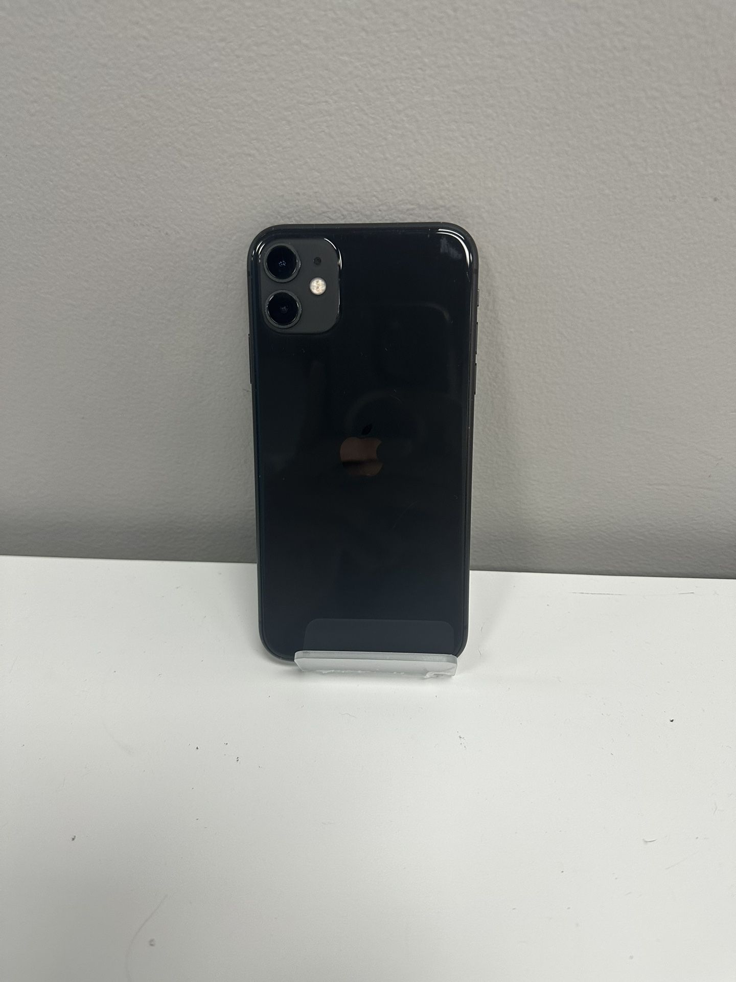 iPhone 11 64GB T-mobile