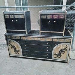 Black Panther Mirror n Headboard $60 Dresser n night Tables free with buy