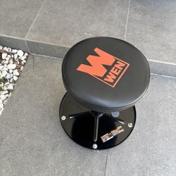 Mechanic Rotating Chair - Like New 