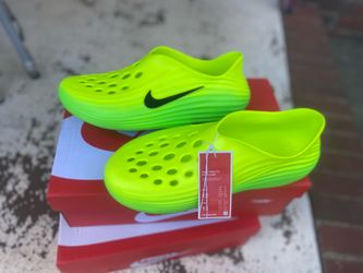Serious Buyers! Sz 12 men Nike new in box