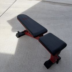 Adjustable weight bench