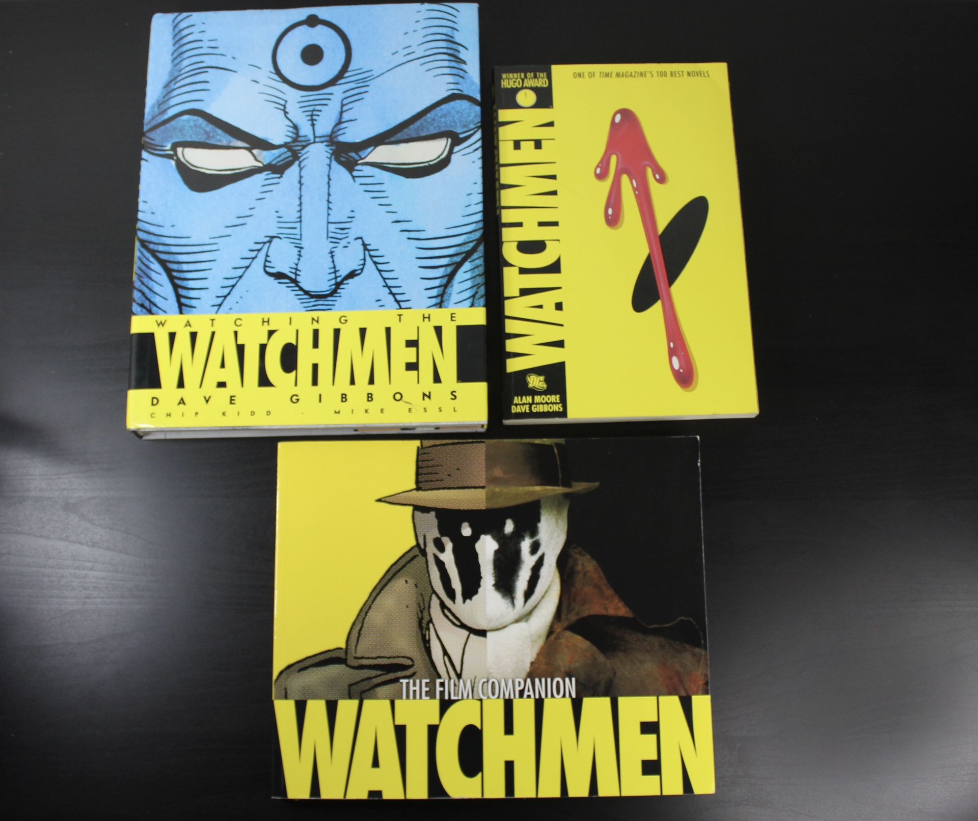 Watchmen 3 books. Dave Gibbons, Alan Moore - Read