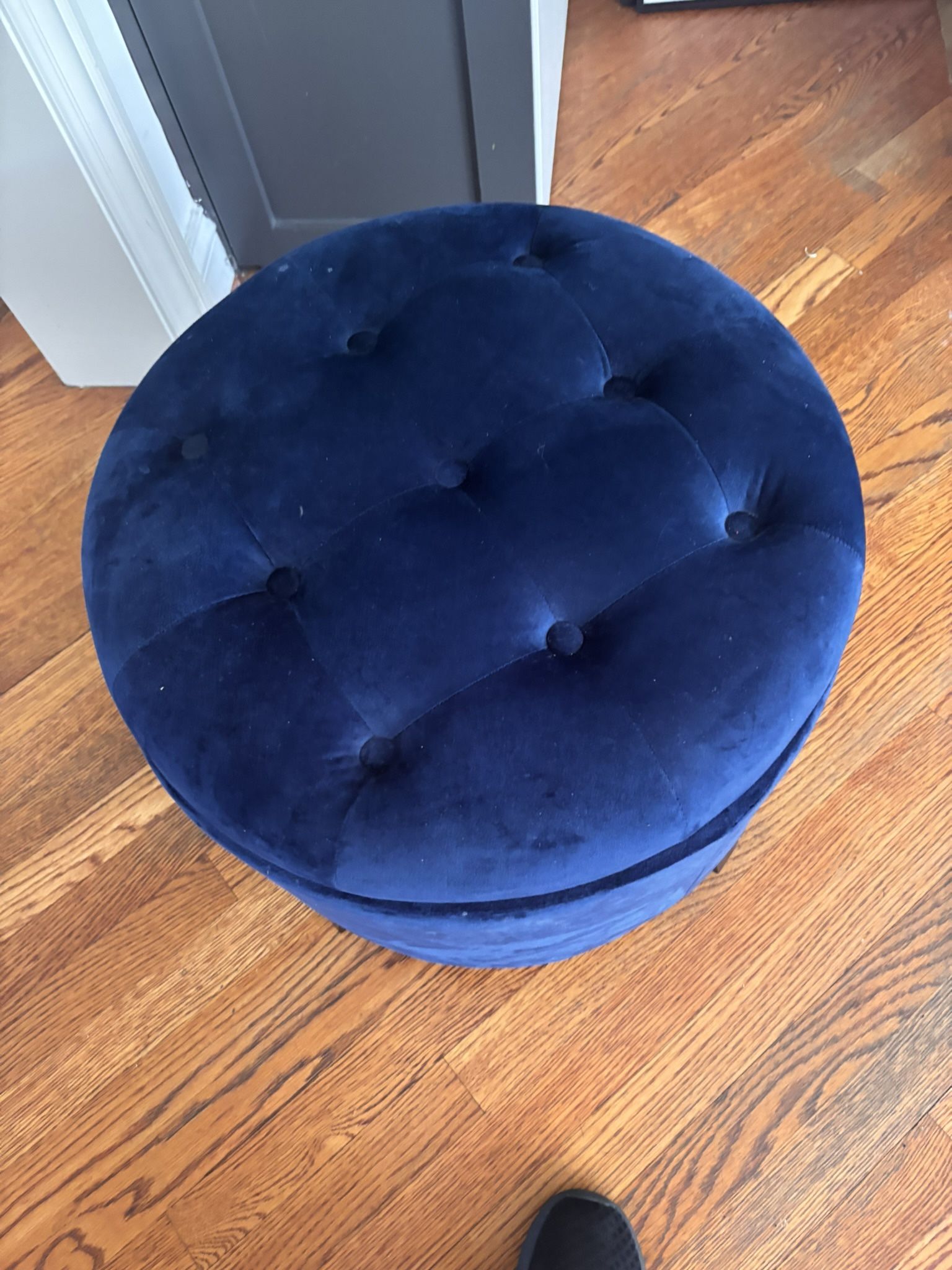 Round Blue Ottoman: LAST WEEKEND!!