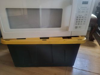GE White Over-The-Range Microwave