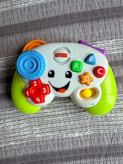 Fisher-Price Laugh & Learn Game & Learn Controller Musical Baby Toy with Lights, Green