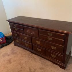 2 Piece Dresser With Mirror And Queen Bed Frame