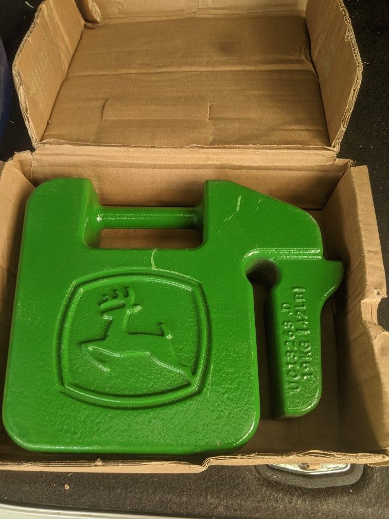 John Deere BG20029 42-lbs Rear Tractor Weight (1pc)