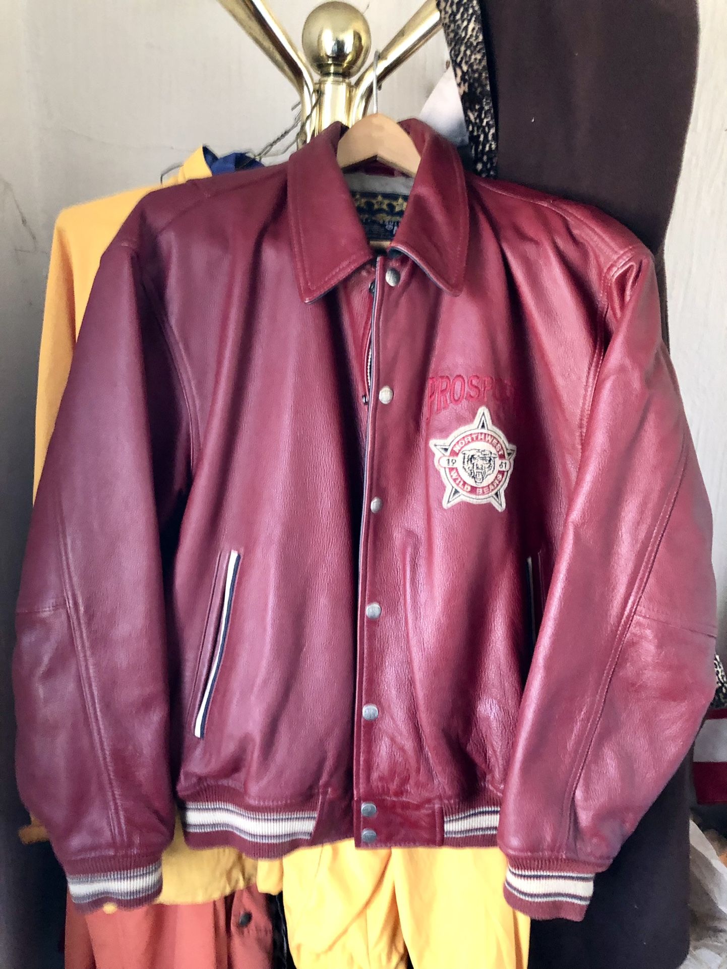 Averix Pro Sports Leather Varisity Jacket Size L