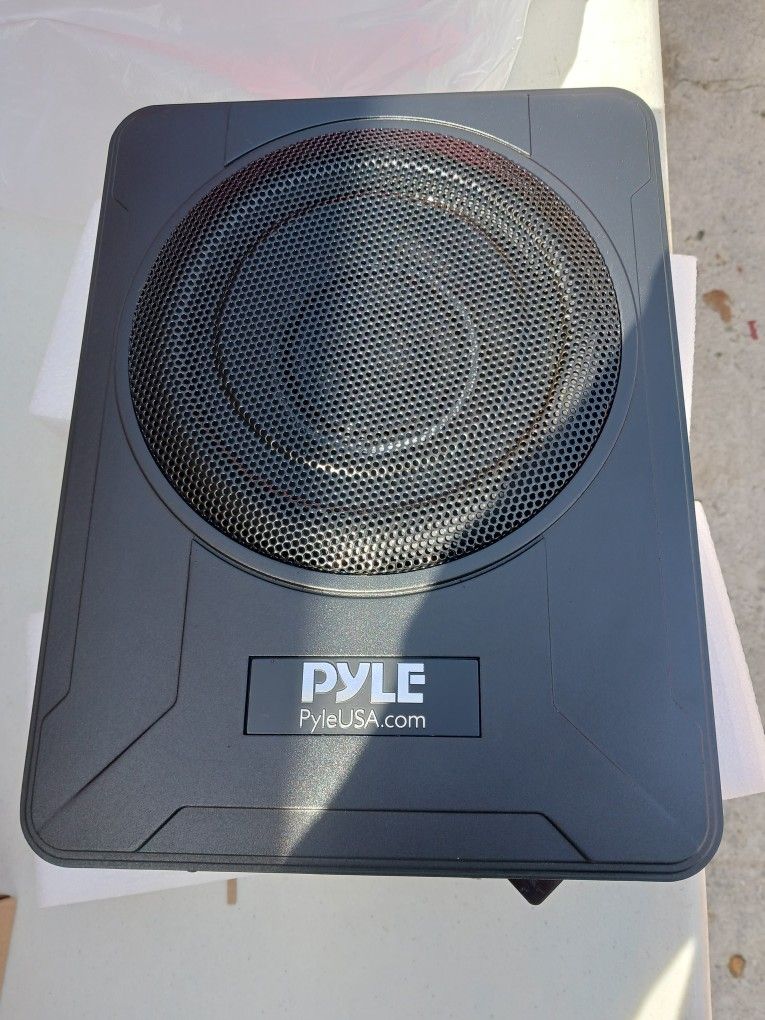 Pyle Slim Active Subwoofer