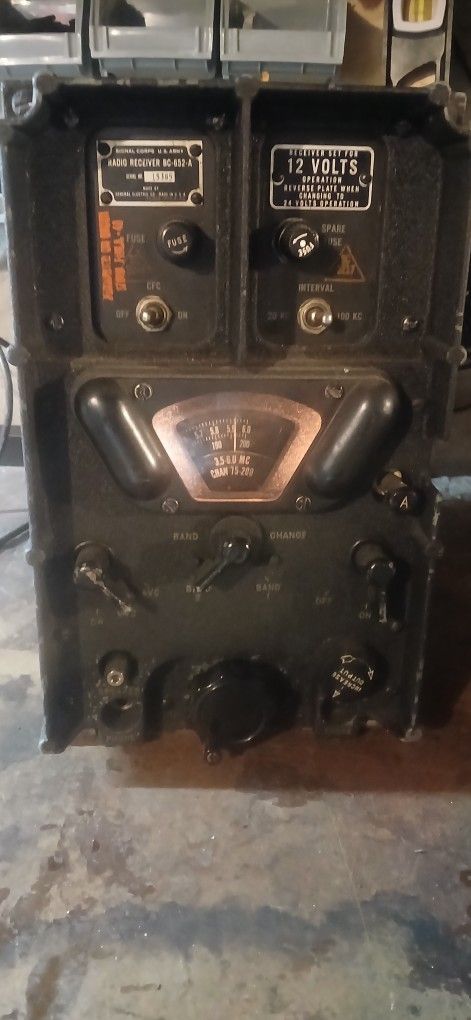 WW2 radio Reciever